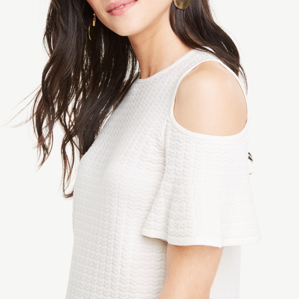🎉Ann Taylor stitched cold shoulder sweater top - Picture 3 of 5